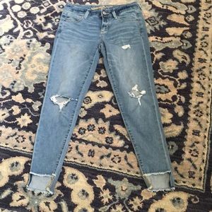 Arizona Jeans Co, ripped jeans size 3